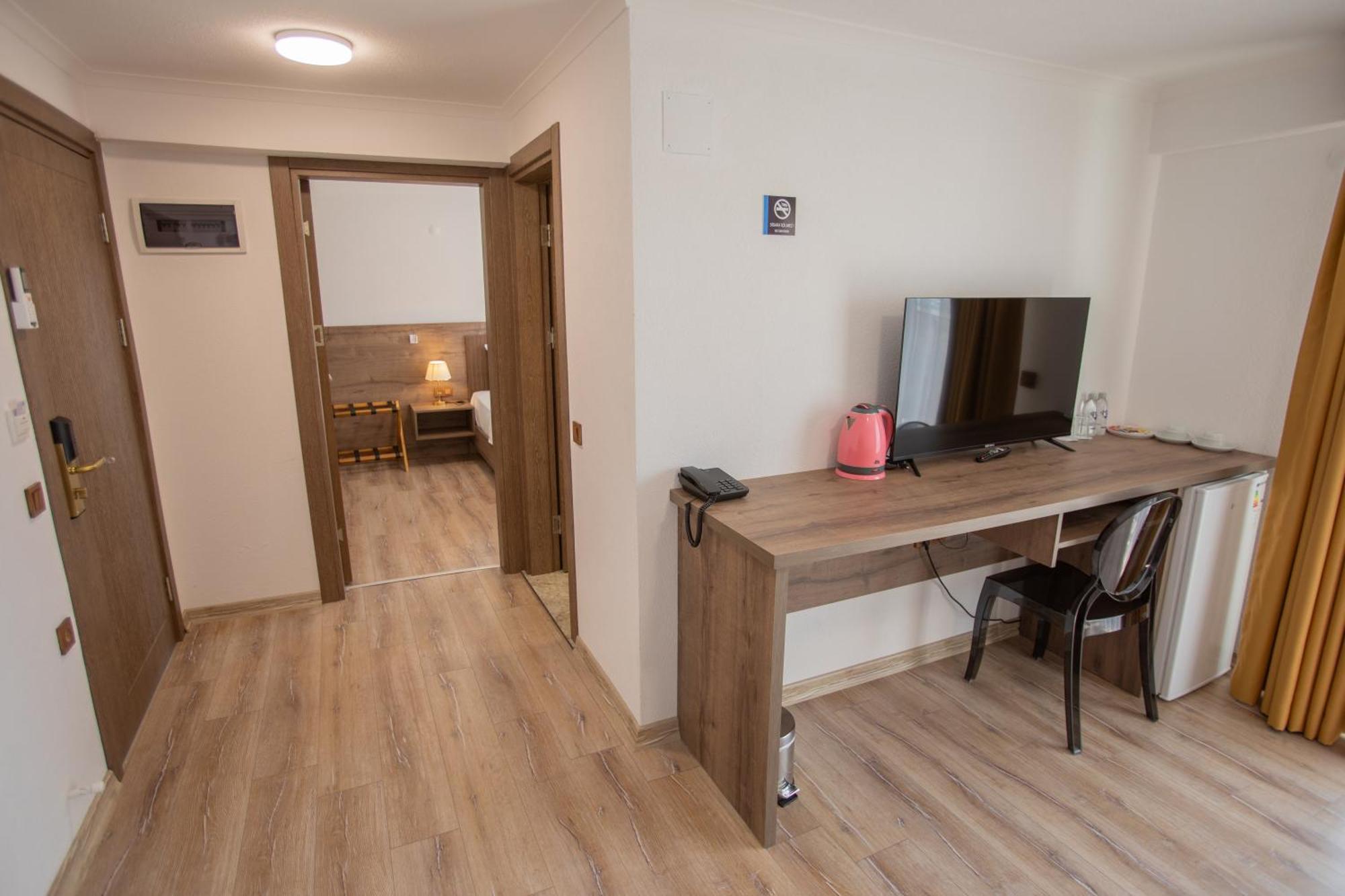 E87 Highway Otel Ören Dış mekan fotoğraf