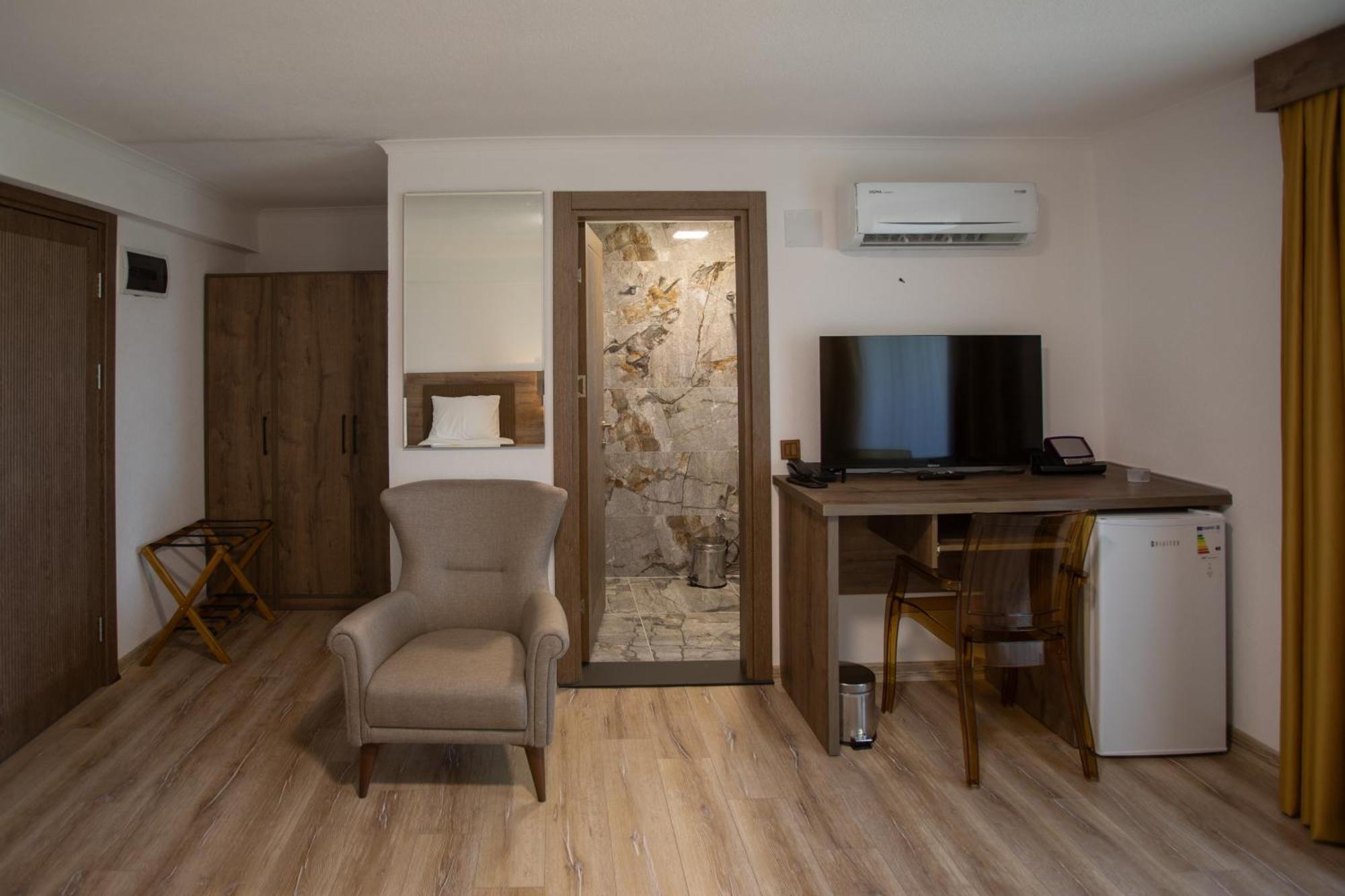 E87 Highway Otel Ören Dış mekan fotoğraf